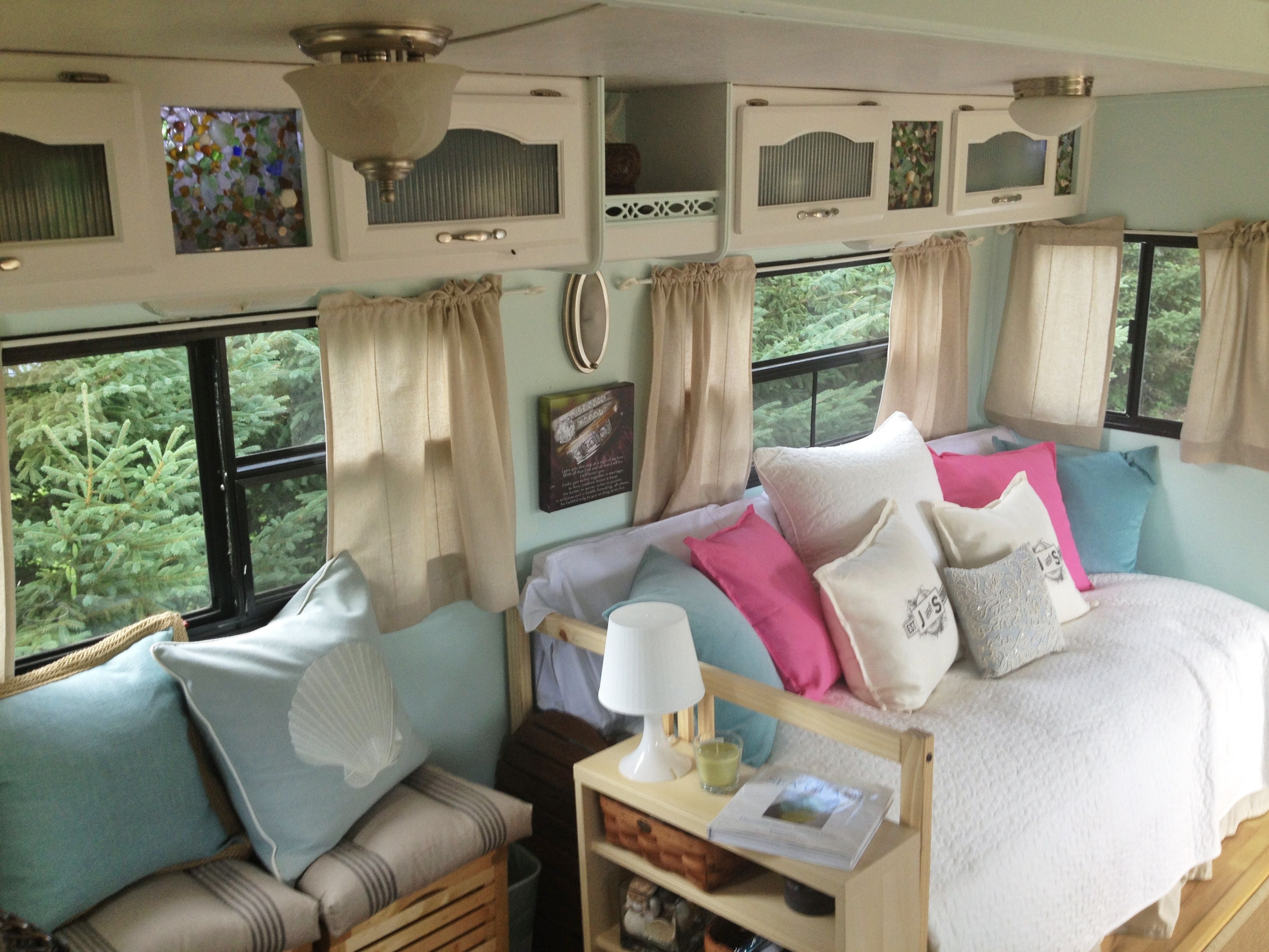 I absolutely love this remodel! My camper will look like this :)