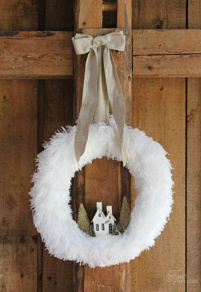 Make Christmas Wreath -   Deco Mesh Christmas Wreath Ideas