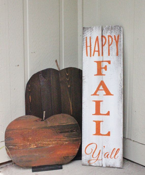 Happy fall Yall wood sign! Beautiful on the front porch or in your home! Check out this item in my Etsy shop www.etsy.com/…