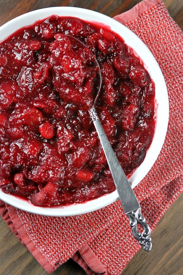 Sharing a recipe for Apple Cinnamon Cranberry Sauce. Easy recipe for cranberry sauce with a hint of ginger. @RecipeGirl