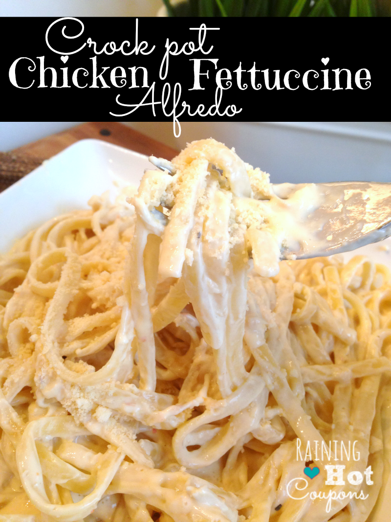 Crock Pot Chicken Fettuccine Alfredo – This is the BEST Alfredo Sauce ever and SUPER easy!