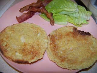 Ginny’s Low Carb Kitchen: One Minute Bread, the next minute Toast! This sounds great!  Visit us for more super recipes at: