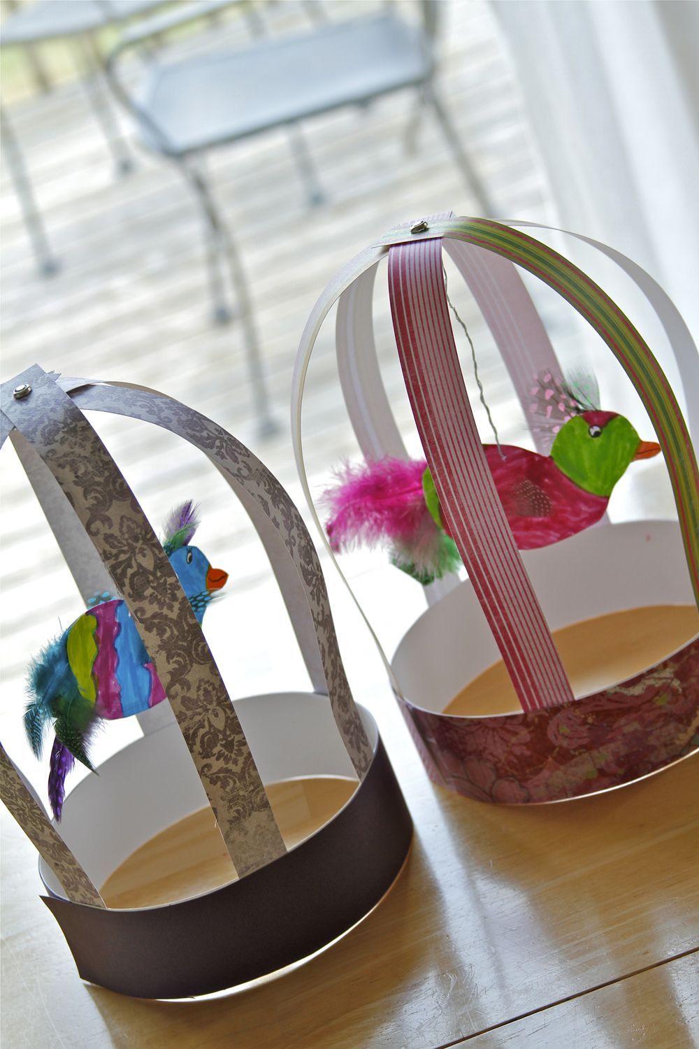 Hollys Arts and Crafts Corner: 2012: Mommy Art Camp–Paper Bird Cages Cute for spring.