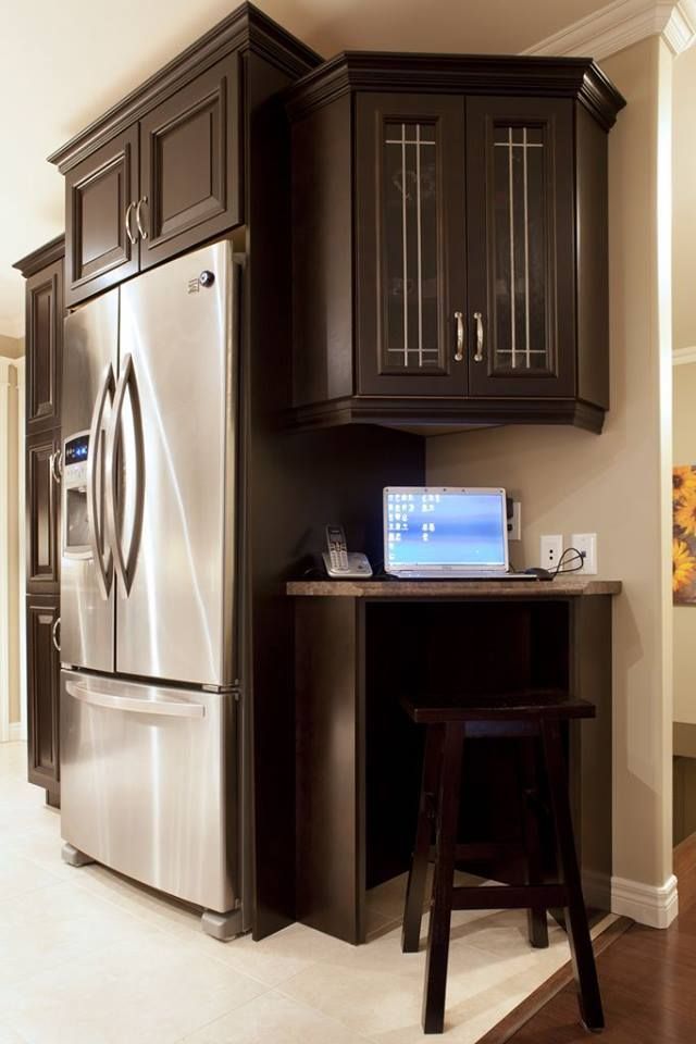 kitchen nook- genius for the wasted space that is usually found on the side of the fridge!