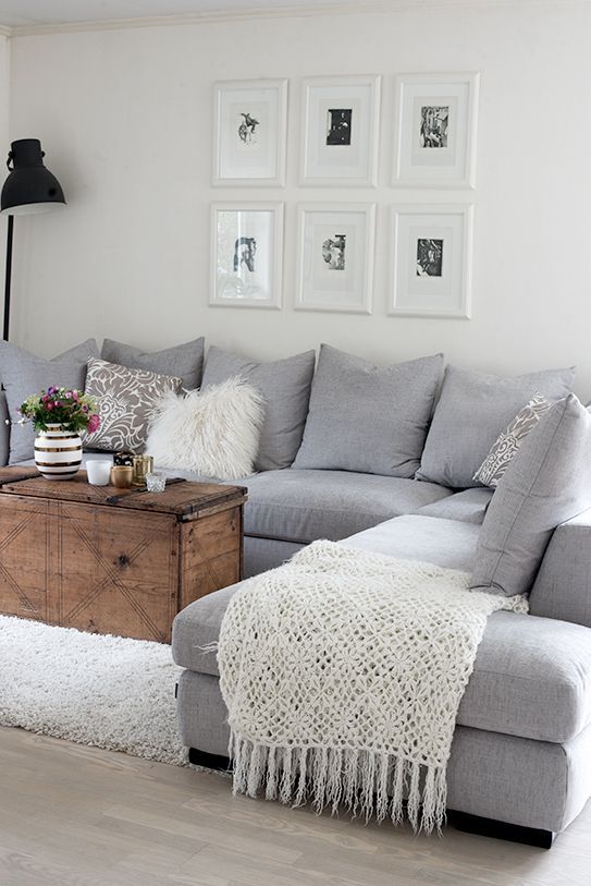 (LIVING ROOM: couch + coffee table accents)–love this size & color of this couch, as well as the gold & white accents which would