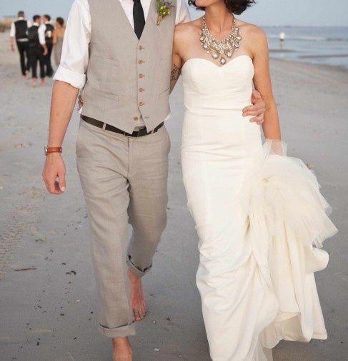 46 Cool Beach Wedding Groom Attire Ideas | Weddingomania