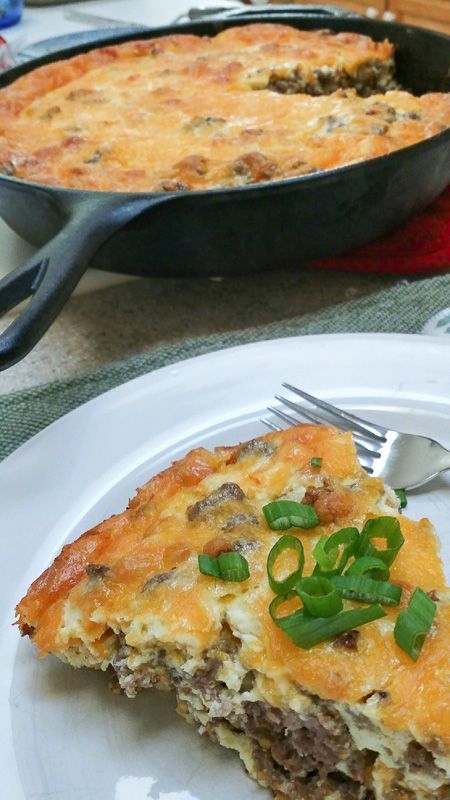 Cheeseburger pie – perfect option for when you’re craving cheeseburgers but don’t have buns or are trying to cut out carbs