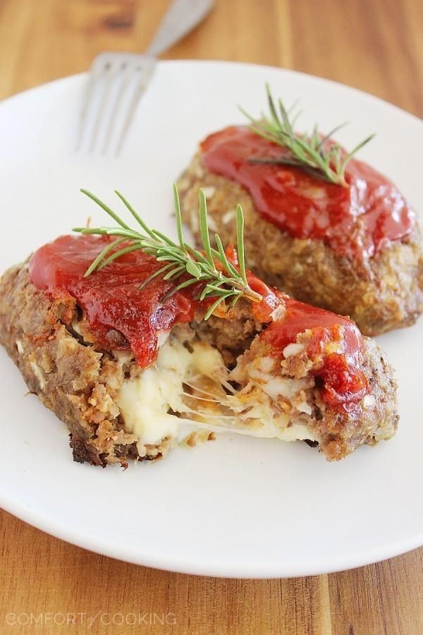 Mozzarella-Stuffed Mini Meatloaves | 21 Low-Carb Dinners That Will Keep You Warm This Winter
