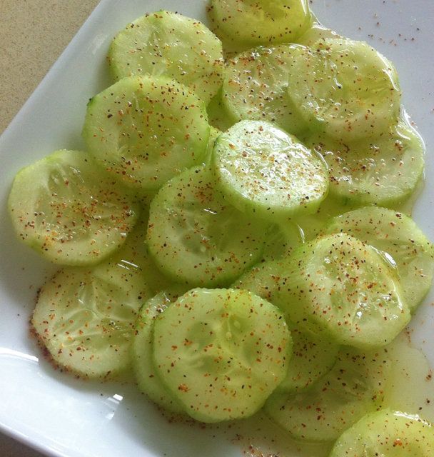 Cucumber Delite – Cucumber’s increase your energy and boost your metabolism. The olive oil is a healthy fat and lemon juice