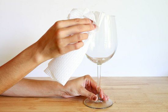 How to Paint Wine Glasses: 11 steps (with pictures) – wikiHow the correct way to paint wine glasses!