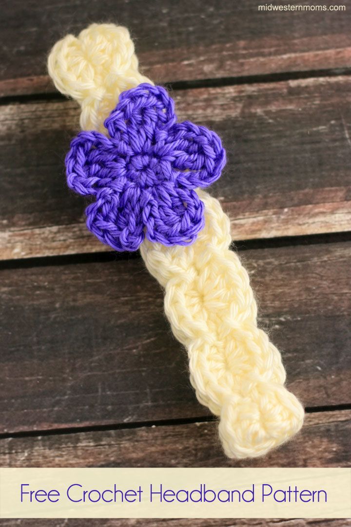 Isn’t this little crochet flower headband the cutest! You can make this cute headband with this easy pattern. Several sizes are