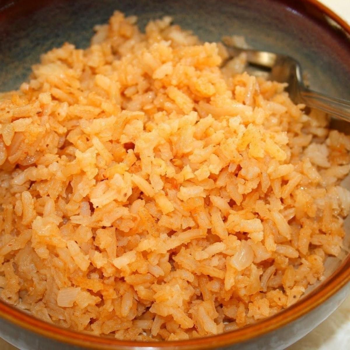 This is how we Mexicans from California make our rice. We call it Spanish rice, not mexican rice! I didn’t hear the term “mexican