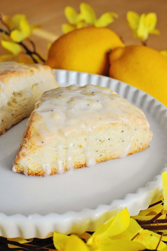 Barefoot and Baking: Lemon Poppy Seed Scones. So delicious and lemony fresh. Great Summer time brunch/breakfast recipe. Easy to