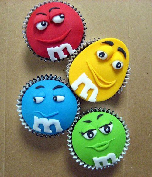 creative cupcakes | 40 Cool and Creative Cupcake Designs — Dzine Watch