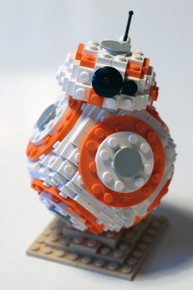 You can turn this little droid into an official LEGO set.