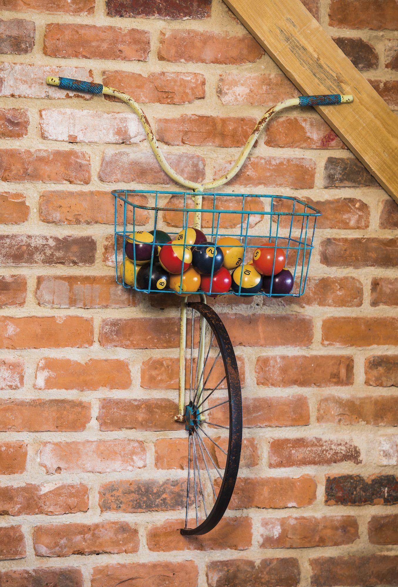 Front Basket Metal Bicycle and Planter Wall Decor