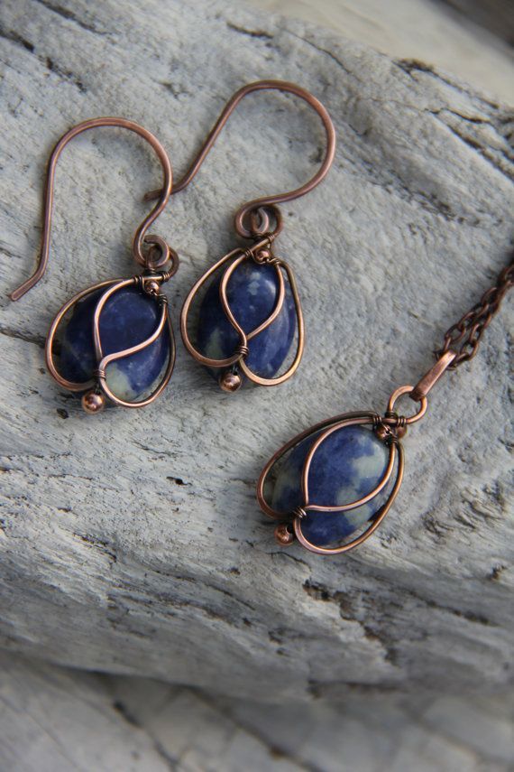Copper+and+Sodalite+Blue+Bells+wire+wrap+by+Keepandcherish+on+Etsy,+$25.00
