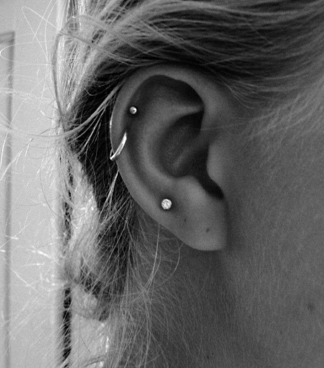 love the three simple earrings