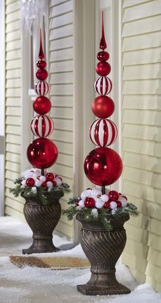 elegant christmas decorating ideas | Outdoor Christmas Decorations For A Holiday Spirit | Family Holiday |