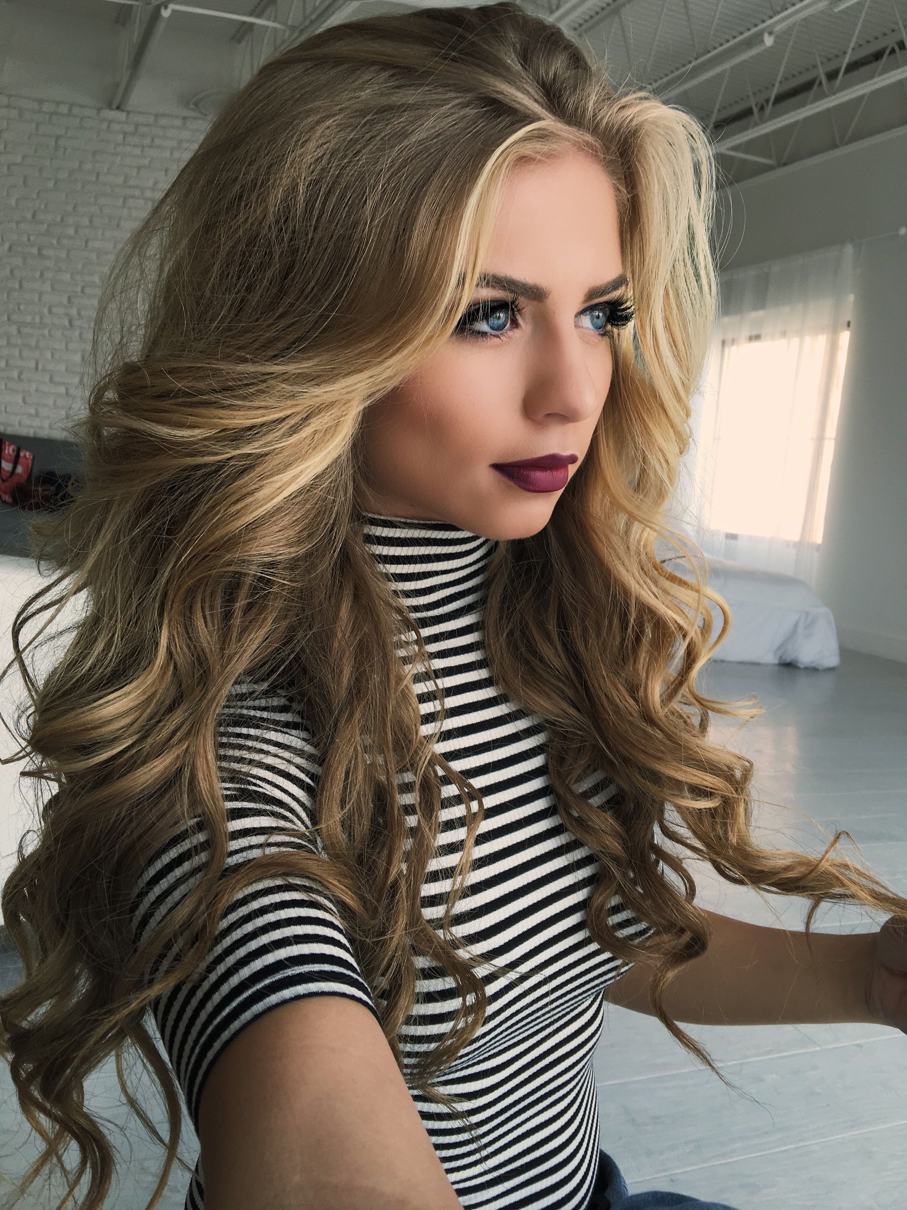 Makeup Forever HD Foundation. @makeupforeverofficial Add on snapchat (JessaKae). Hair and makeup. Blonde.
