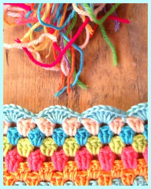Scallop edging for granny blanket :: (US) 7dc, sk2, sc, sk2, repeat  #crochet