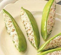 Snow Peas Stuffed with Crab 1/2 pound fresh snow peas  12 ounces crab meat, well drained  2 hard-cooke