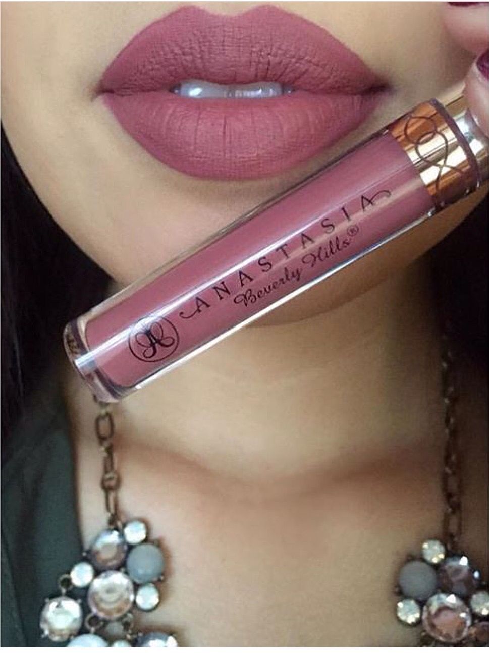 Anastasia Beverly Hills – Liquid Lipstick – Dusty Rose