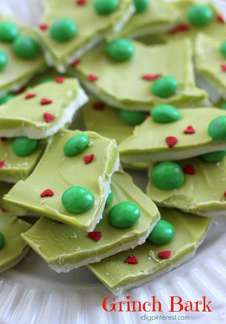 Delicious Grinch Bark! All the Whos in Whoville will certainly love this fun and festive treat! Easy t