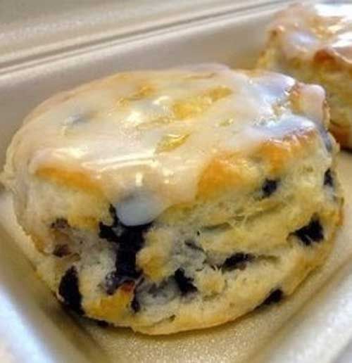 Recipe for Blueberry Biscuits – Does your breakfast usually consist of eggs and bacon or cold cereal a