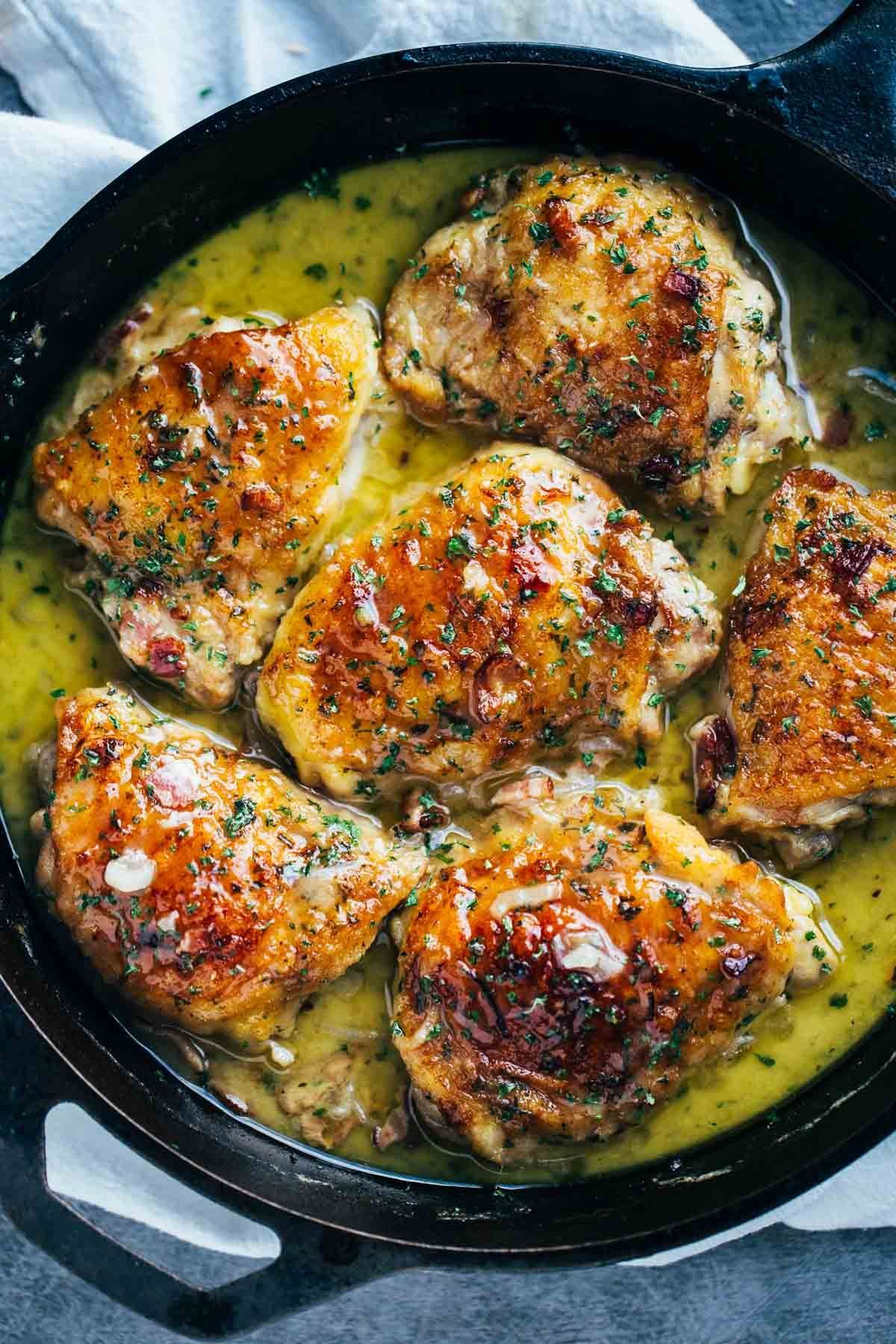This skillet chicken with bacon and white wine sauce is simple and goes perfectly with any side dish!