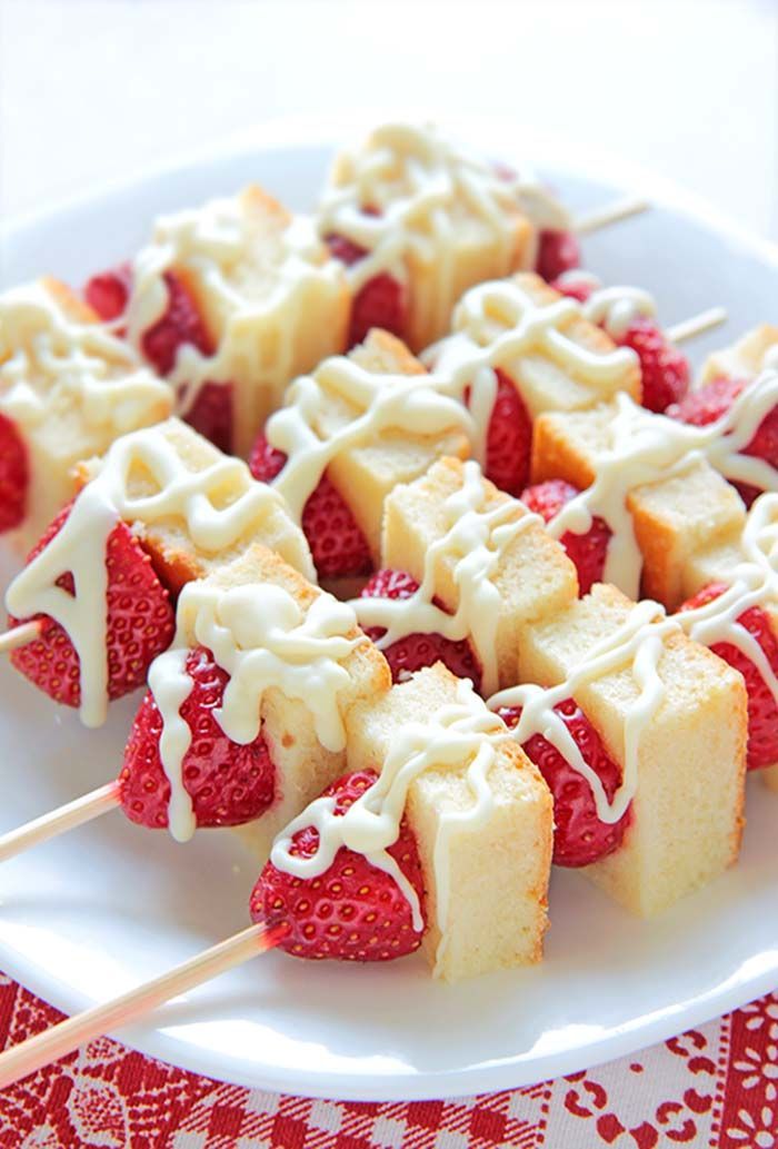 This strawberry Shortcake kabobs are your ticket to becoming a backyard-barbecue legend, perfect for 4