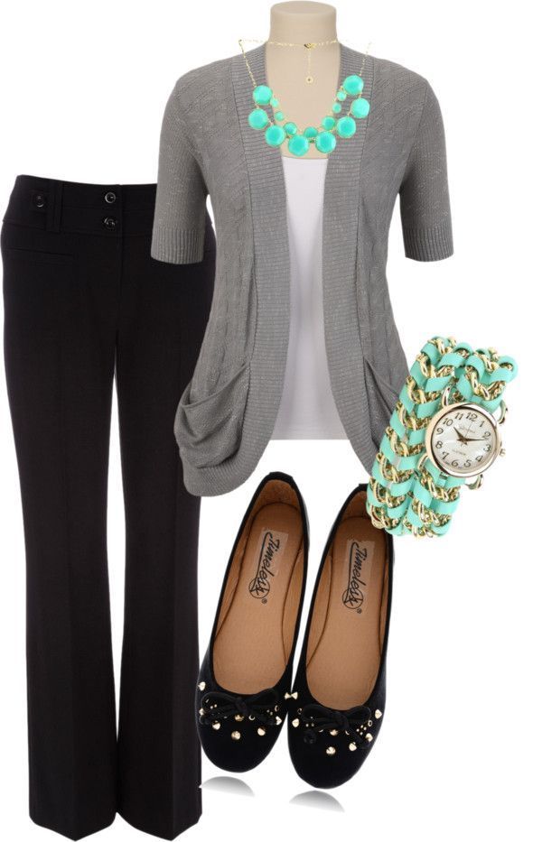 love seeing flats with these outfits..so much more practical for teachers