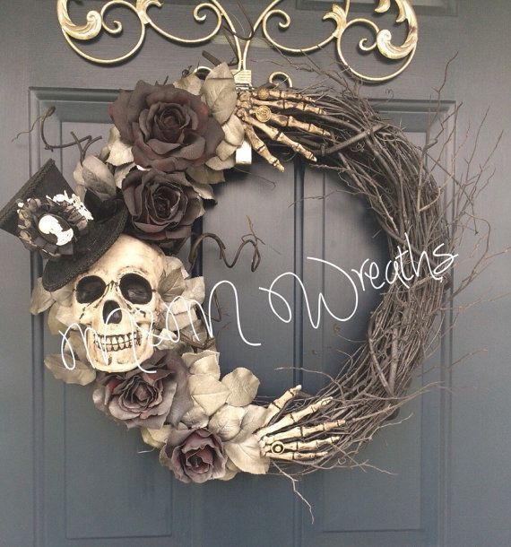 This wreath is made to order, could take me a few weeks because of getting…