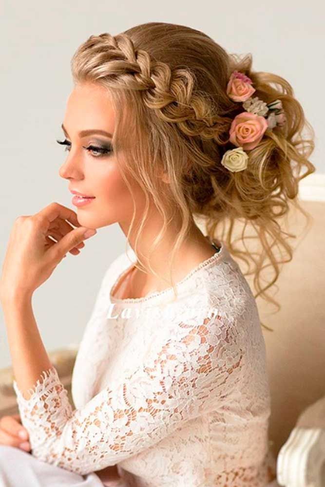 18 Greek Wedding Hairstyles For The Divine Brides