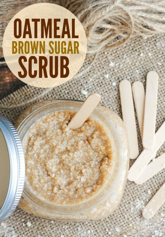 DIY Oatmeal Brown Sugar Scrub – I love how easy this stuff is to make!