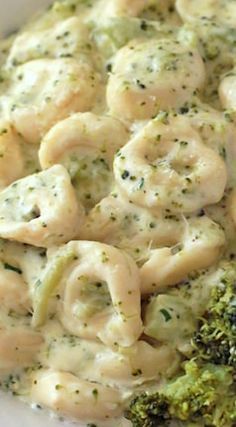 Broccoli Alfredo Tortellini | except I would use chicken tortellini instead of cheese