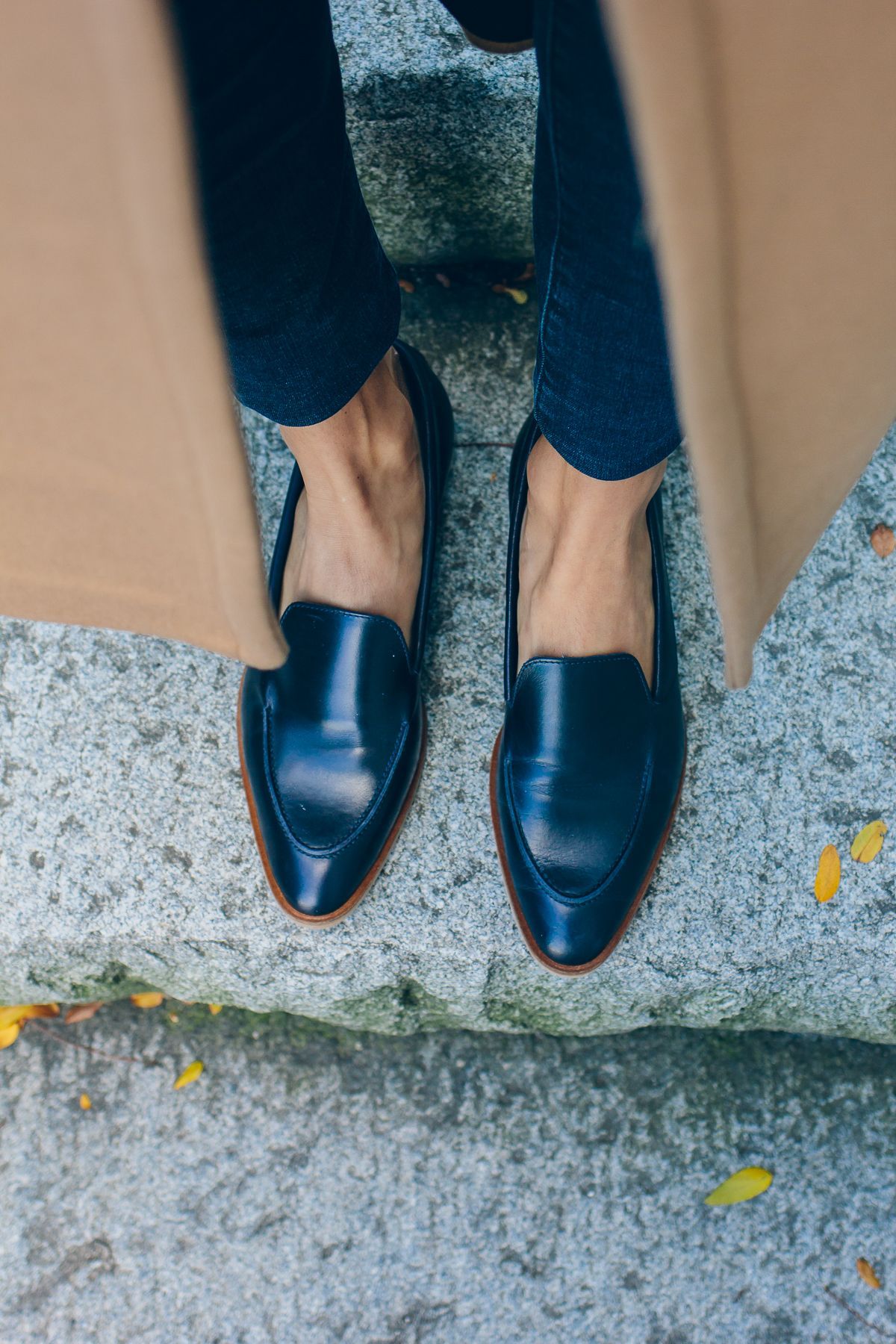 chic navy loafers, fall fashion — via @TheFoxandShe