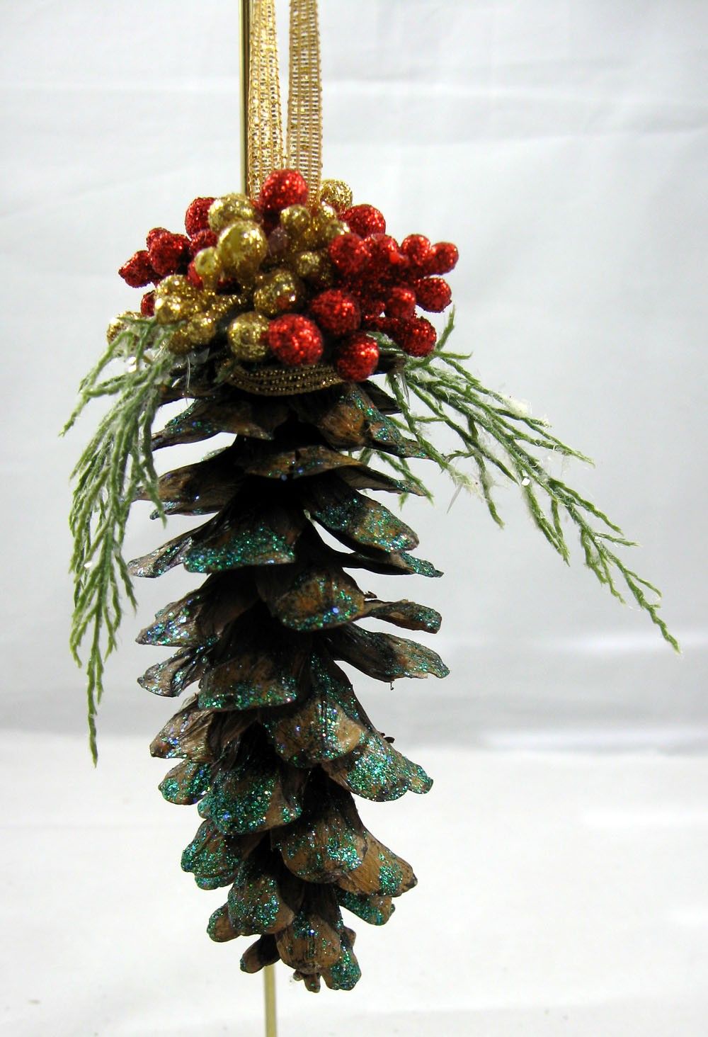 Pine Cone Christmas Ornament -   Pine Cone Christmas Ornament Ideas