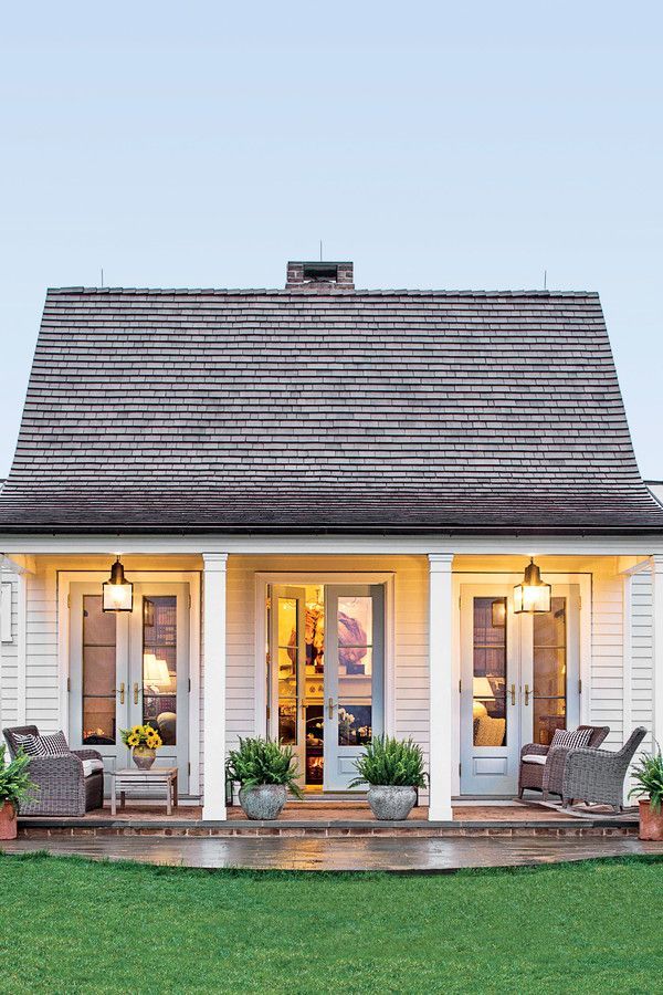 The Genteel Cottage – The Art of Living Small – Southernliving. Location: Orange, VirginiaSize: 1200 square feetDesigner: Sam