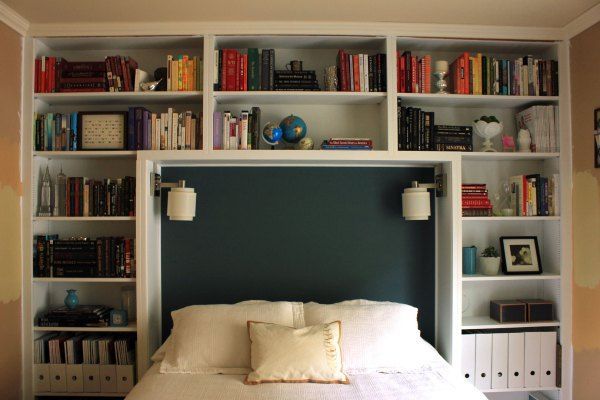 Guest-Bedroom-Headboard-and-Bookshelves – great idea to incorporate storage into the bedroom.