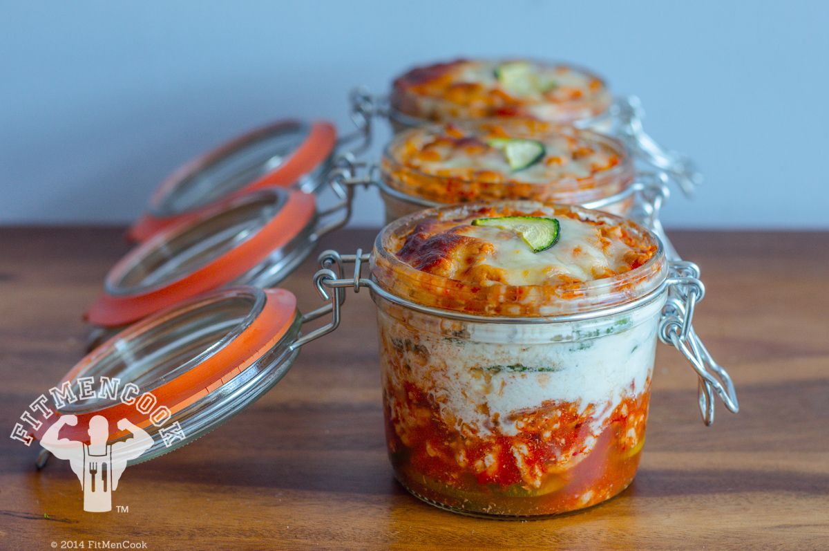 Hi-Protein Zucchini Lasagna Meal Prep in Jars. Love theses so easy and fast. Fitmencook.com
