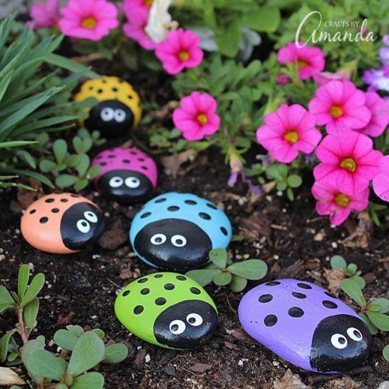 Ladybug Painted Rocks (Have to make some of these!  My youngest granddaughter was obsessed with lady bugs, so thats my pet name