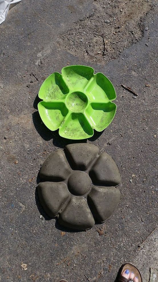 Make your own cement garden flowers – then paint with DecoArt Patio Paints!!   Hometalk :: Create Your Own Garden Flower for Under