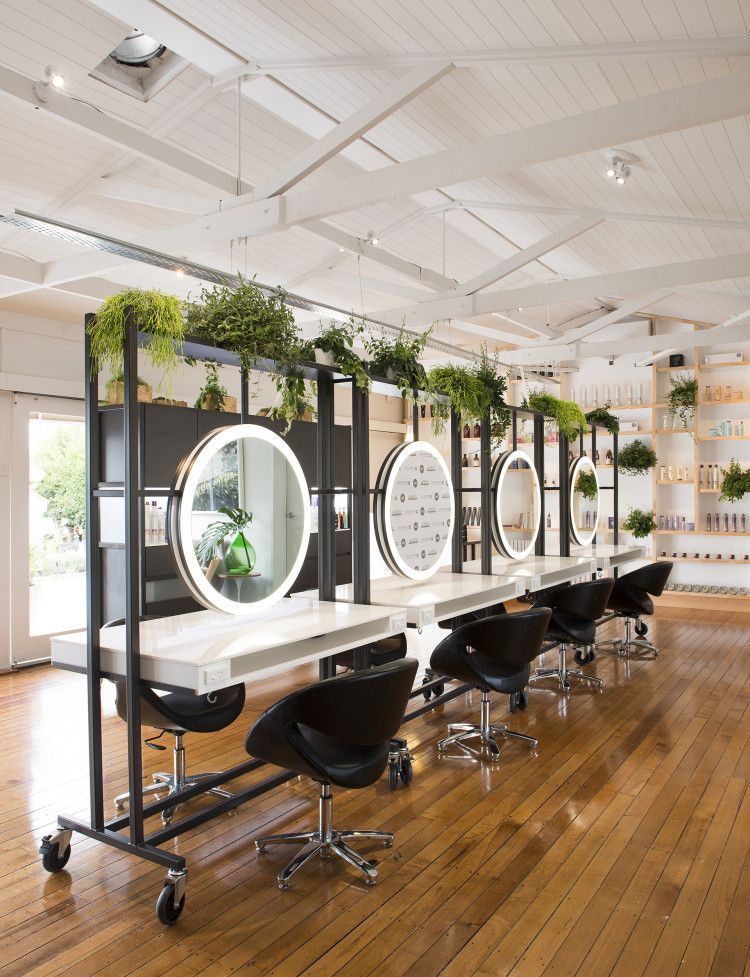 An intimate, luxurious and bespoke hair salon on Auckland’s North Shore has created a holistic centre of beauty and wellbeing,