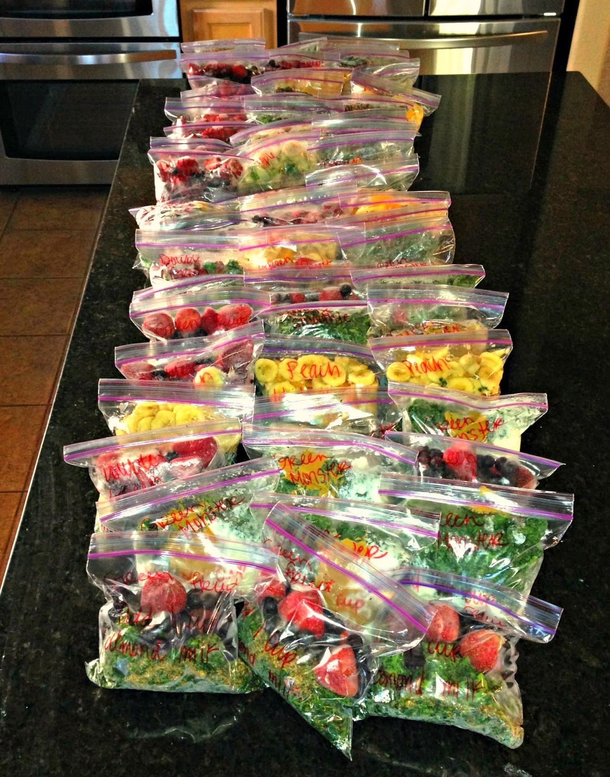 Frozen Smoothie Packs – Must try this to save time and save all those fruits and veggies that go bad when I don’t make that