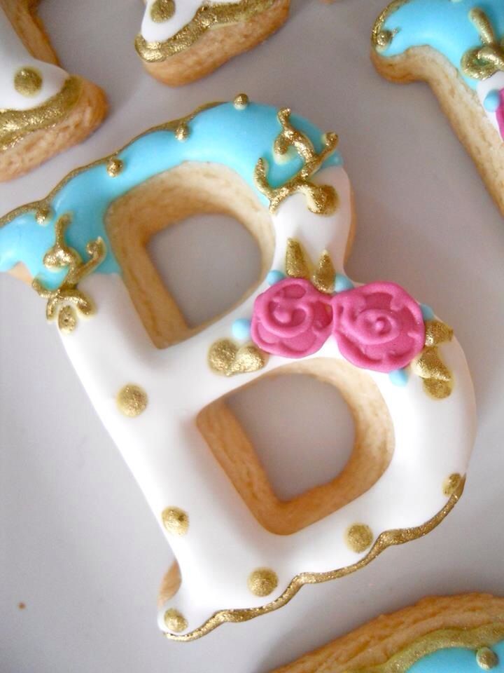 Letter cookie