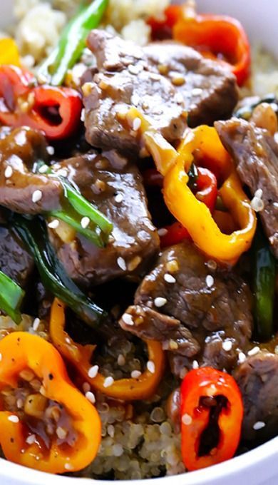 This Easy Pepper Steak recipe can be ready to go in 30 minutes, and is full of the great Chinese pepper steak flavors we all love!
