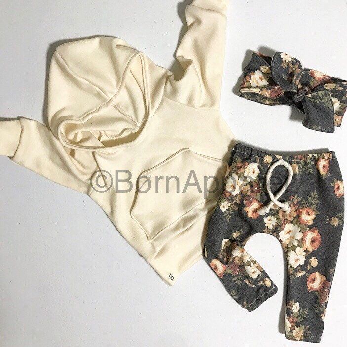 Baby outfit : baby clothing : floral : baby girl outfit : The charlotte : cute baby clothes : handmade baby clothes