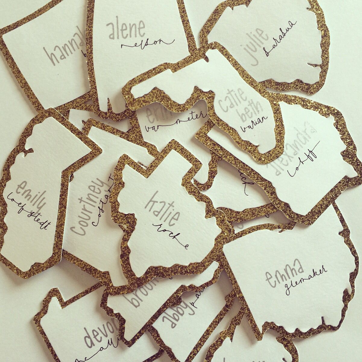 Custom “Hometown State” 2016 Sorority Name Tags | Gold and White