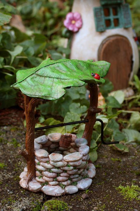 16 Fairy Garden Ideas That Will Literally Make Your Backyard Feel Magical -   Awesome miniature fairy garden ideas